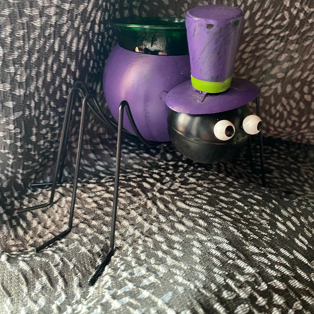 Spider in a Hat Votive Candle Holder